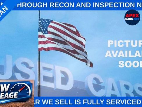 Used 2018 Ford Transit 350 156 DRW RWD image 2