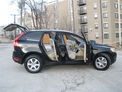 Used 2012 Volvo XC60 3.2 image 21