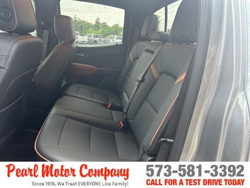 Used 2026 GMC Canyon AT4 w/ AT4 Premium Package AWD/4WD image 20