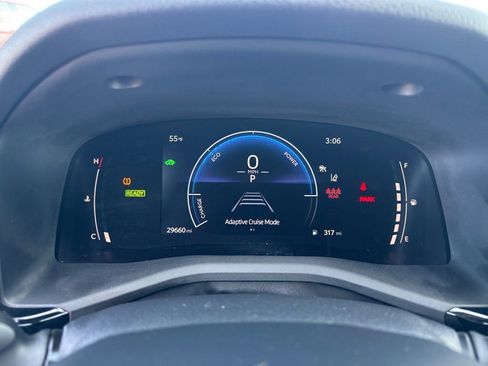 Used 2025 Toyota Camry XSE image 19