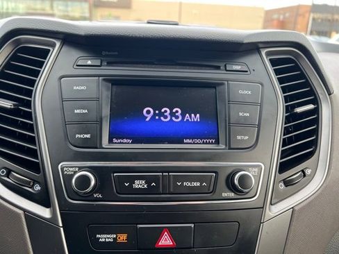 Used 2018 Hyundai Santa Fe Sport image 15