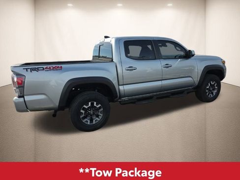 Used 2023 Toyota Tacoma TRD Off-Road w/ TRD Premium Off Road Package image 5
