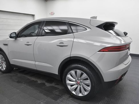 Used 2019 Jaguar E-PACE SE image 3