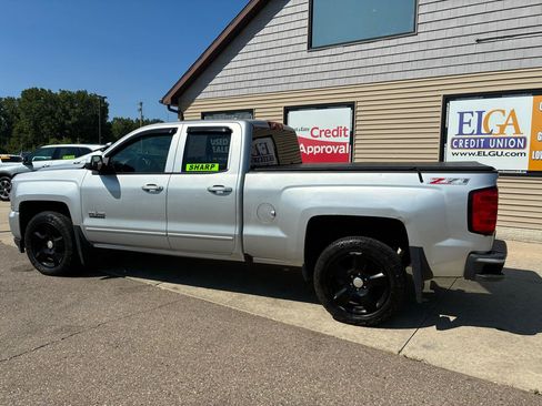 Used 2017 Chevrolet Silverado 1500 LT w/ Texas Edition AWD/4WD image 8