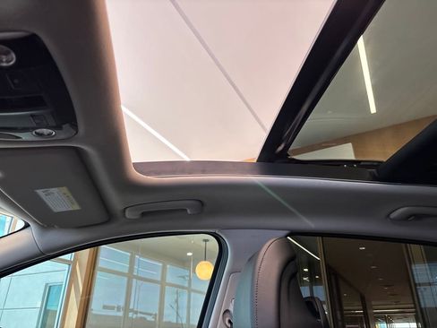 Used 2023 Kia Sportage SX image 25