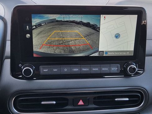 Used 2023 Hyundai Kona SEL w/ Convenience Package image 19