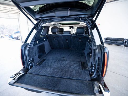 Used 2022 Land Rover Range Rover SE image 57