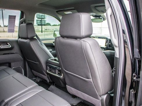 Used 2025 Chevrolet Silverado 1500 LTZ AWD/4WD image 22