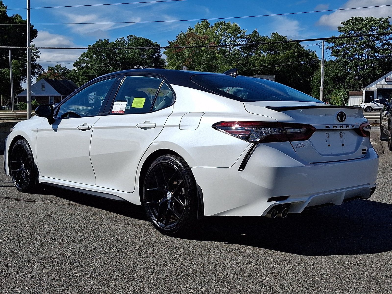 Used 2022 Toyota Camry XSE AWD/4WD image 4