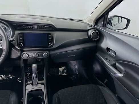 Used 2024 Nissan Kicks SV image 19