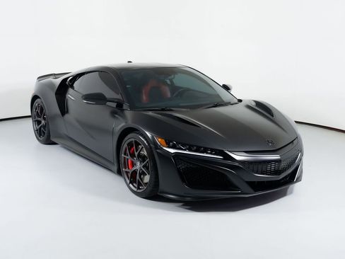 Used 2020 Acura NSX image 1