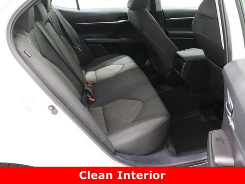 Used 2024 Toyota Camry LE image 31