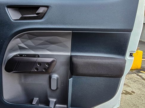 Used 2023 Ford Maverick XL image 31