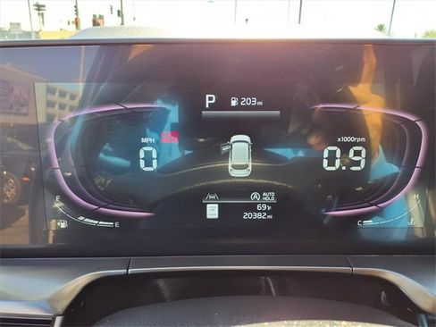 Used 2025 Kia Telluride S image 14