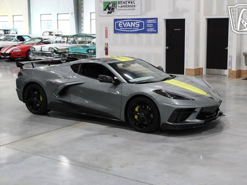 Used 2022 Chevrolet Corvette Stingray Premium Cpe image 36