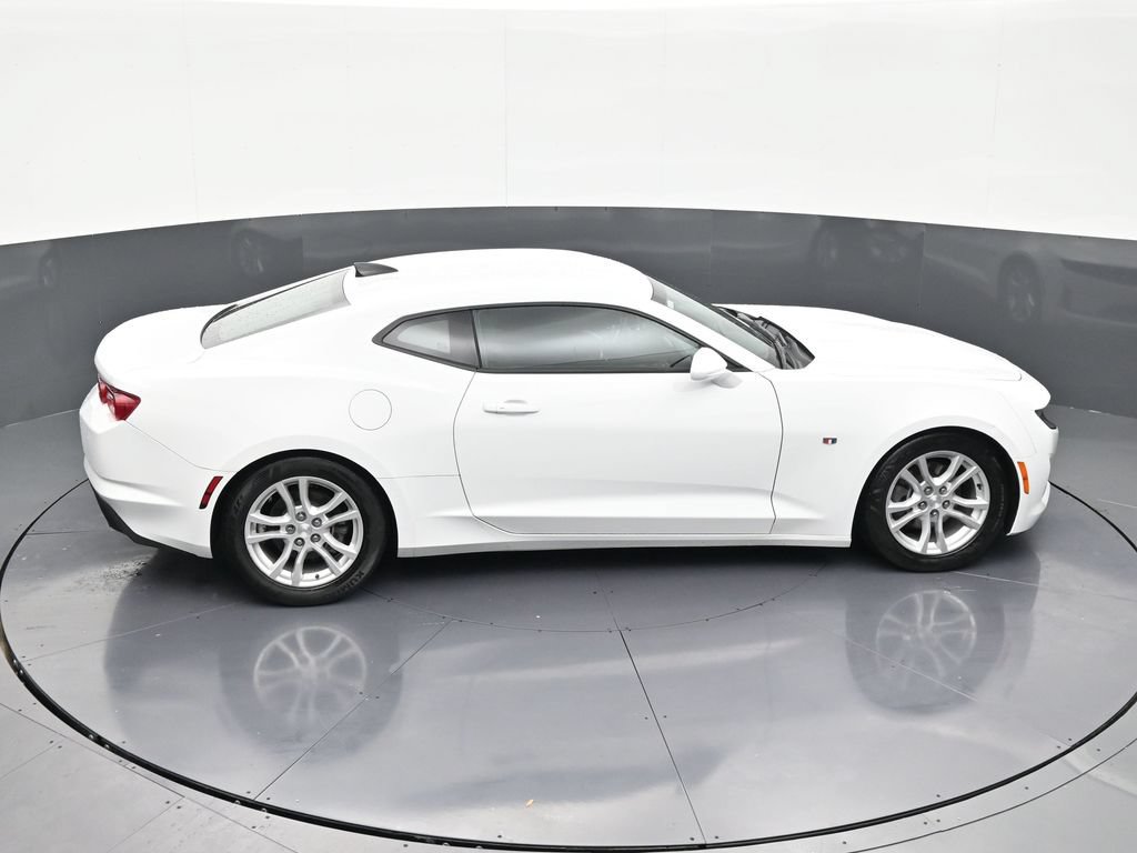 Used 2021 Chevrolet Camaro LS RWD image 17