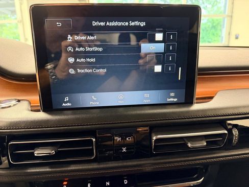 Used 2020 Lincoln Aviator Reserve w/ Equipment Group 201A RWD image 52
