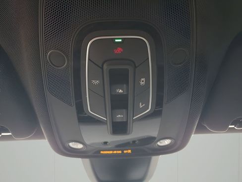 Used 2020 Audi Q7 3.0T Prestige image 43