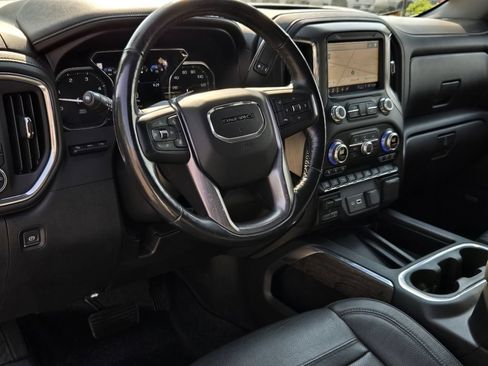 Used 2021 GMC Sierra 3500 Denali w/ Denali Ultimate Package AWD/4WD image 25