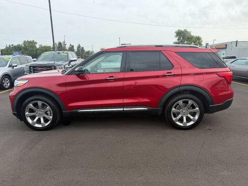Used 2020 Ford Explorer Platinum w/ Premium Technology Package AWD/4WD image 2