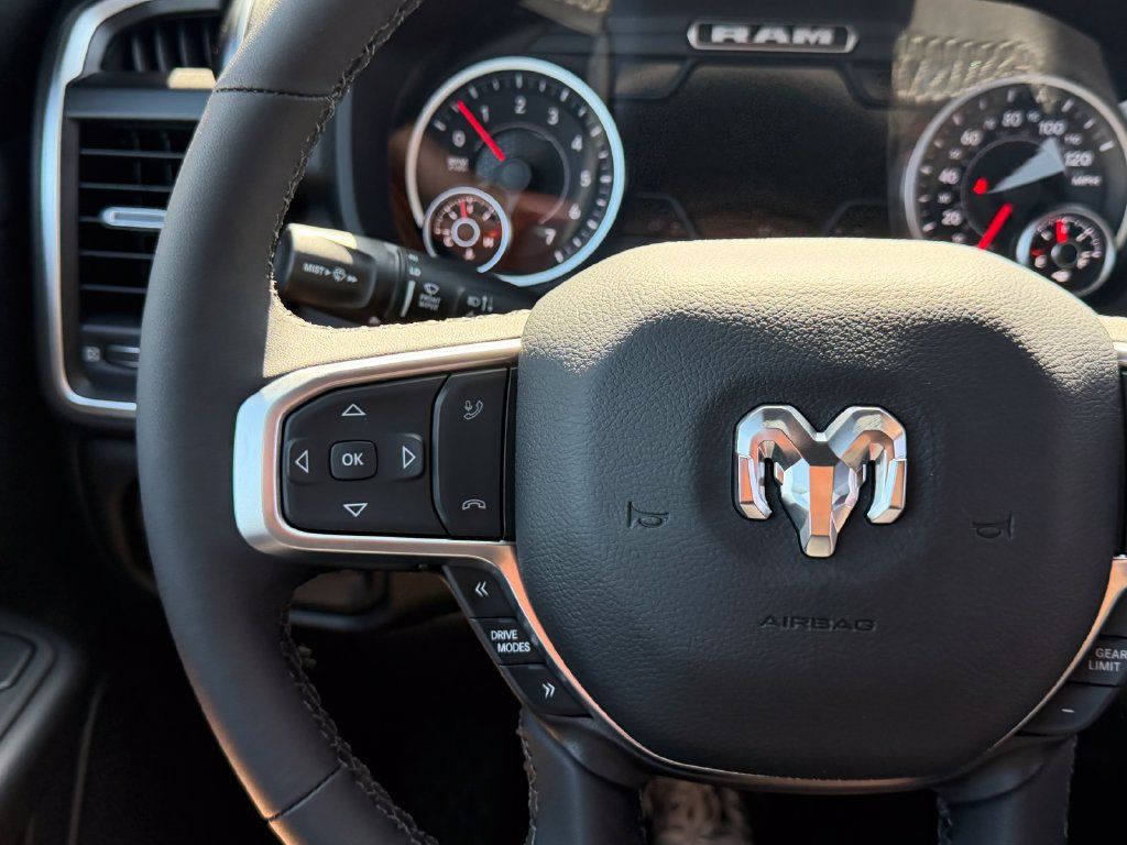 New 2026 RAM 1500 Lone Star AWD/4WD image 19