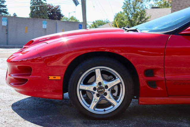 Used 1999 Pontiac Firebird Formula RWD image 4