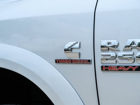 Used 2017 RAM 2500 Laramie AWD/4WD image 28