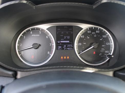 Used 2025 Nissan Versa S w/ S Plus Package FWD image 16