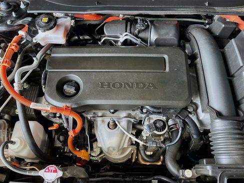 Used 2025 Honda CR-V Sport-L image 28