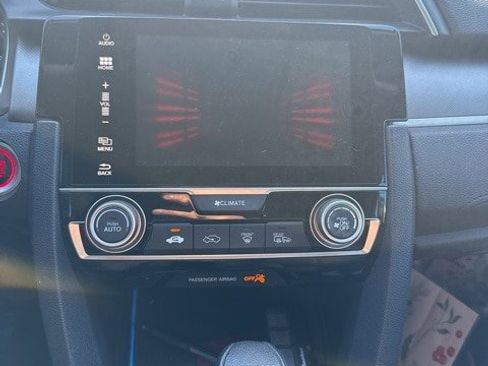 Used 2017 Honda Civic EX image 9