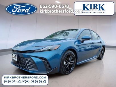 Used 2025 Toyota Camry SE