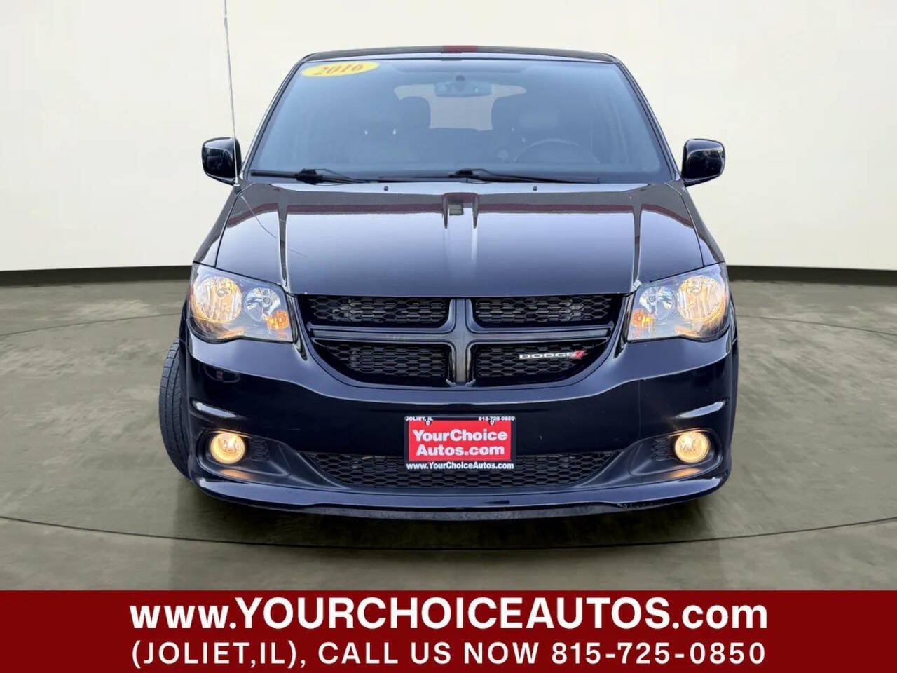 Used 2016 Dodge Grand Caravan SXT FWD image 8