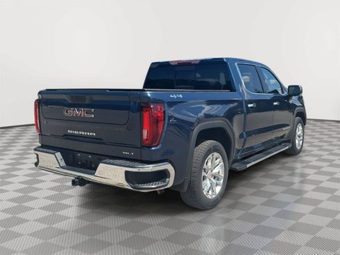 Used 2022 GMC Sierra 1500 SLT w/ SLT Premium Package AWD/4WD image 28