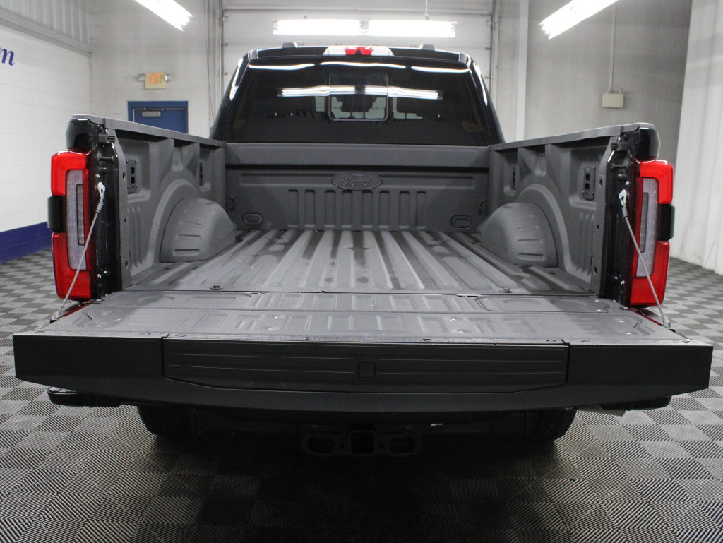 Used 2026 Ford F250 Platinum w/ FX4 Off-Road Package AWD/4WD image 51
