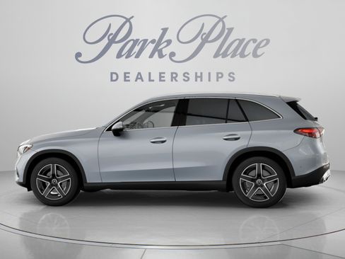 Used 2026 Mercedes-Benz GLC 300 image 8