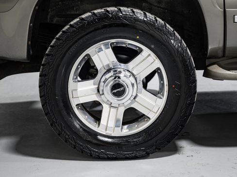 Used 2003 Ford Excursion Limited image 12