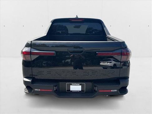 New 2025 Hyundai Santa Cruz SE image 8