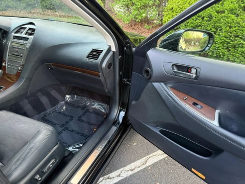 Used 2011 Lexus ES 350 FWD image 32
