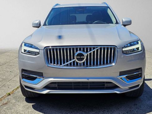 Used 2023 Volvo XC90 T8 Ultimate w/ Protection Package Premier AWD/4WD image 8