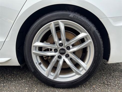 Used 2024 Audi A4 2.0T Premium Plus image 23