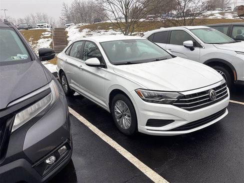 Used 2019 Volkswagen Jetta S w/ Driver Assistance Package image 3