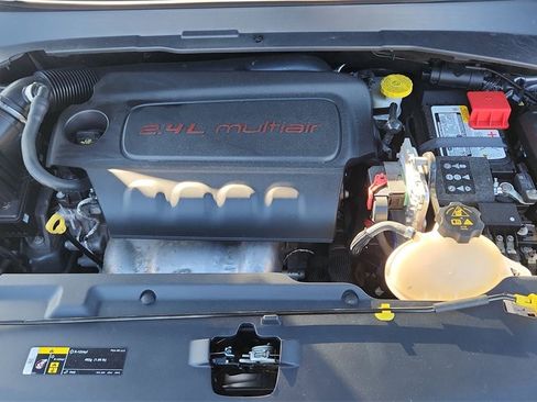 Used 2022 Jeep Compass Limited image 29