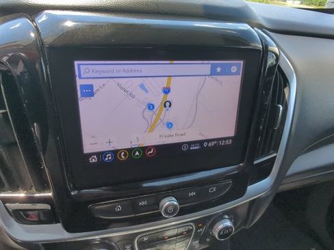 Used 2021 Chevrolet Traverse RS AWD/4WD image 23