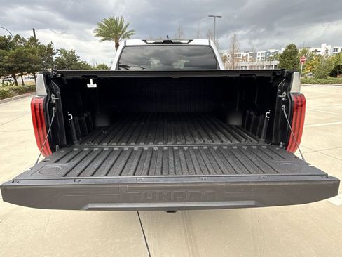 Used 2024 Toyota Tundra Limited image 13