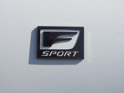 Used 2023 Lexus ES 350 F Sport w/ Accessory Package (Z2) image 18