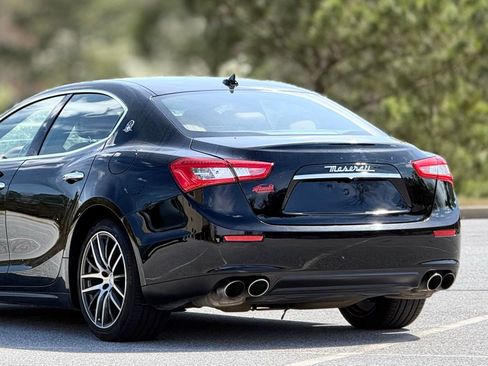 Used 2015 Maserati Ghibli Base image 47