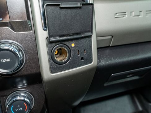 Used 2019 Ford F250 Lariat image 20