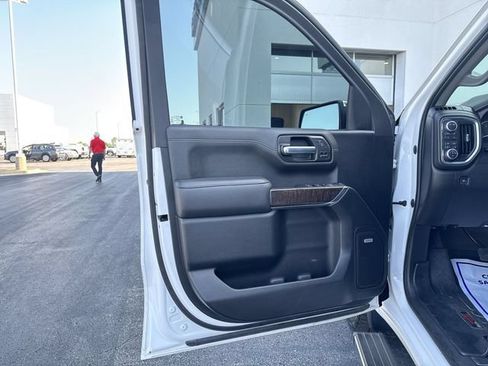 Used 2021 GMC Sierra 1500 Denali w/ Denali Ultimate Package AWD/4WD image 9