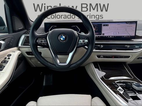Used 2025 BMW X5 xDrive40i w/ Executive Package AWD/4WD image 8
