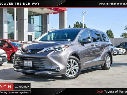 Used 2021 Toyota Sienna Platinum
